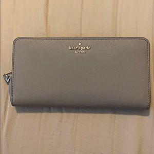 NWT: Kate Spade Wallet